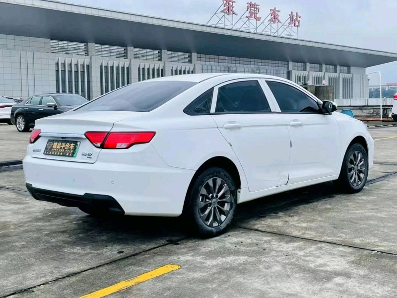 东莞23年吉利帝豪6
