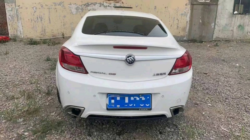 东营13年别克君威2