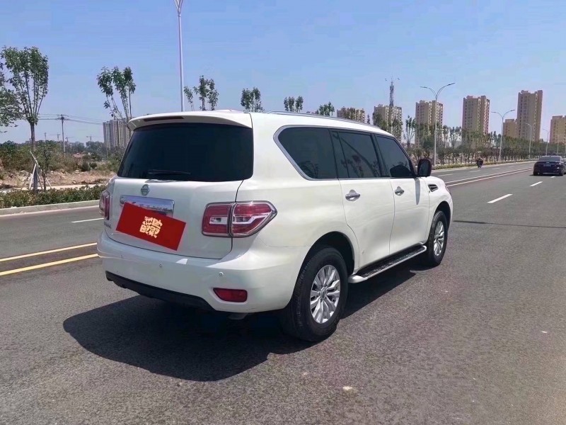 菏泽18年日产途乐8