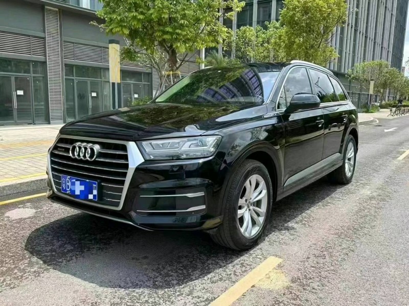 广州18年奥迪Q72