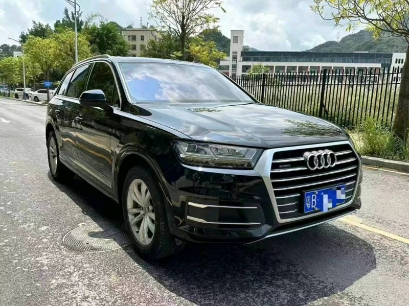 广州18年奥迪Q73