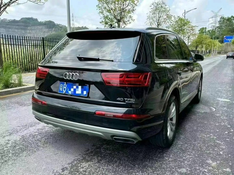 广州18年奥迪Q77
