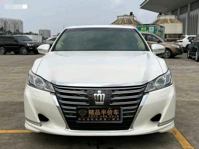 东莞16年丰田皇冠1