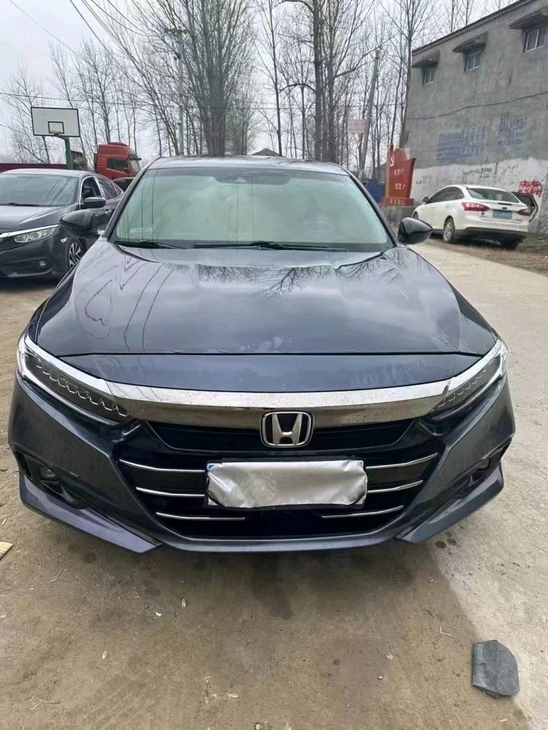 邵阳22年本田雅阁1