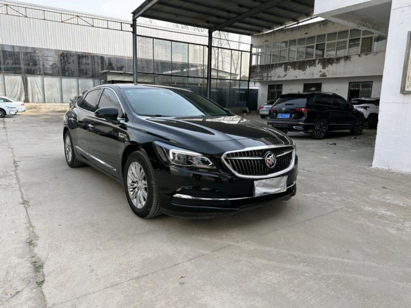 徐州18年别克君越3