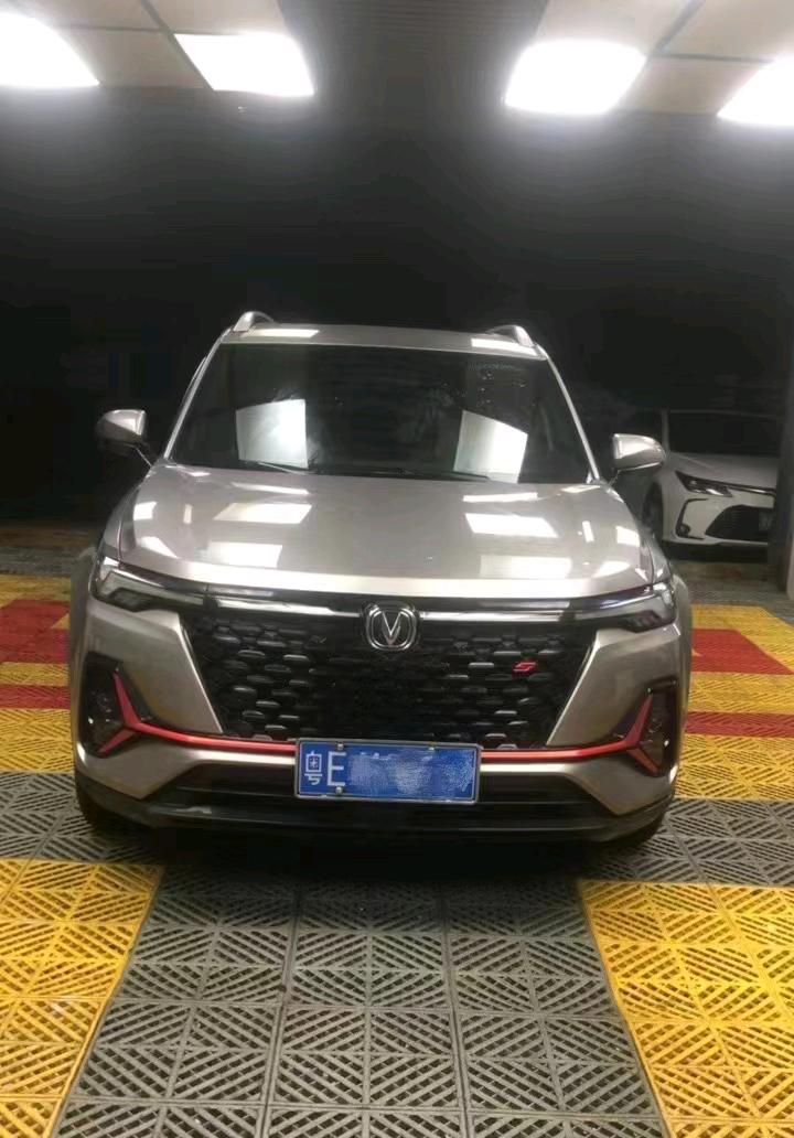 珠海21年長安汽車CS351