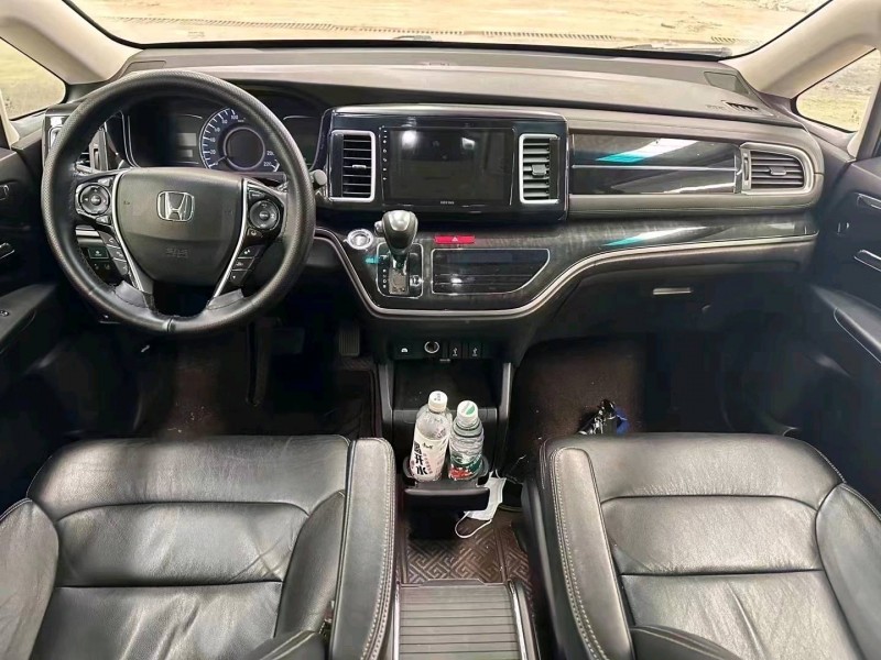 枣庄20年本田艾力绅7