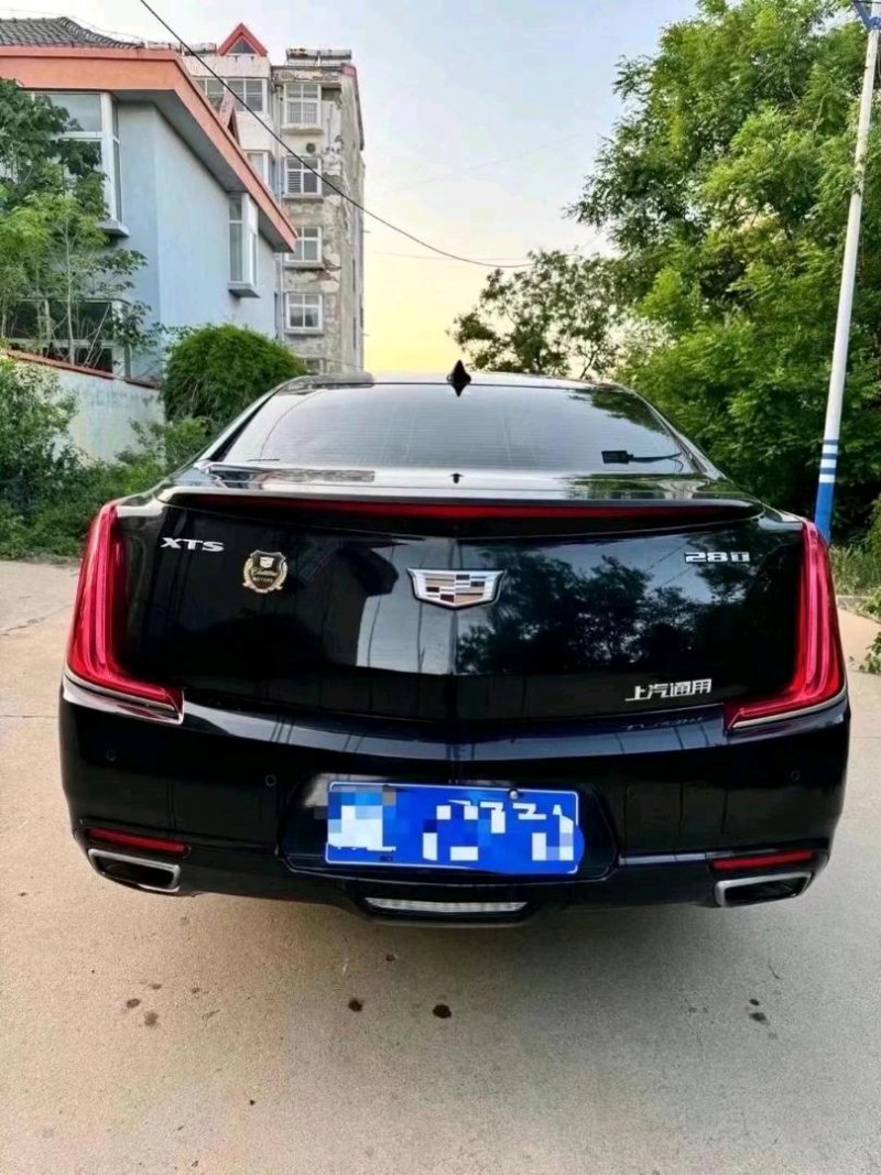 东营17年凯迪拉克XTS2