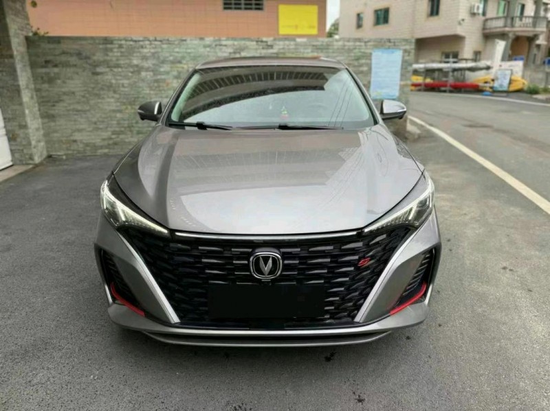 三明23年長安汽車逸動1