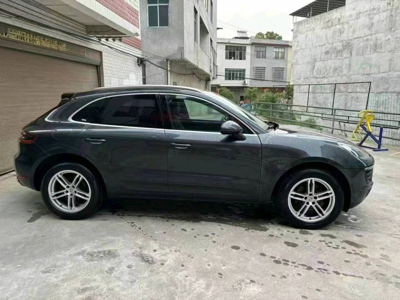 鄂州18年保時捷Macan8