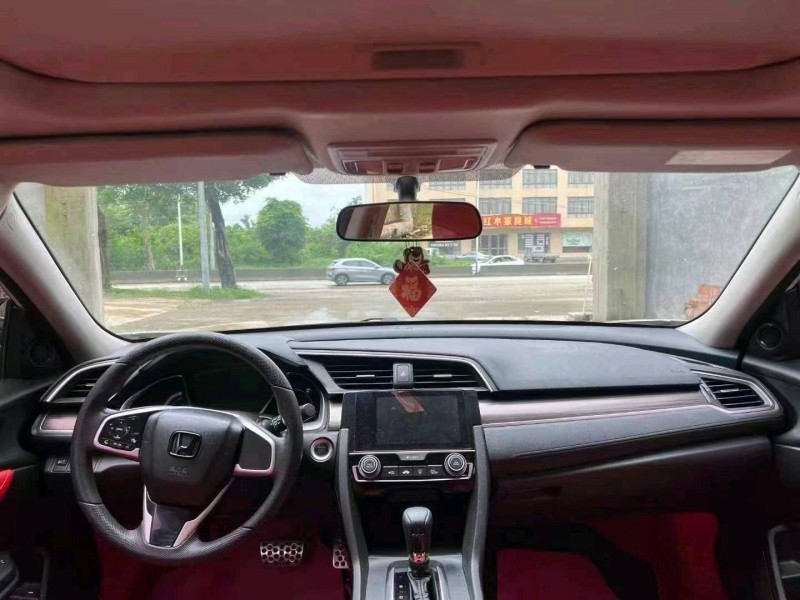 汕头20年本田思域2