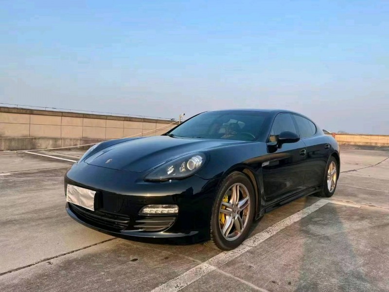 湖州12年保時捷帕拉梅拉3