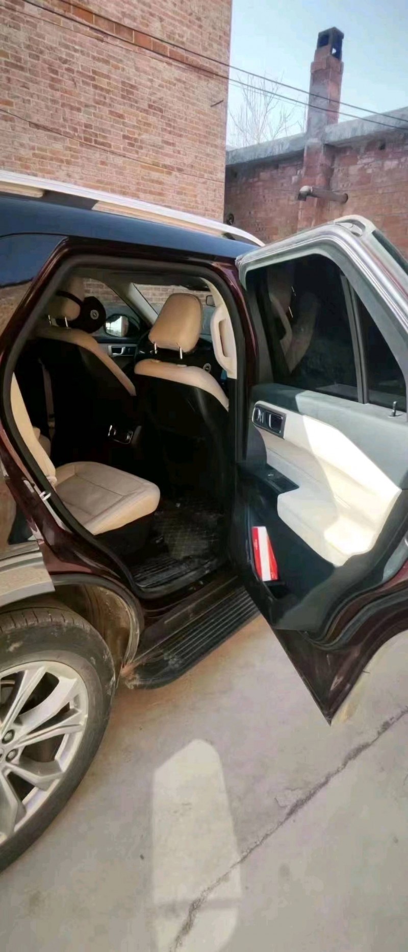 潍坊20年福特探险者3