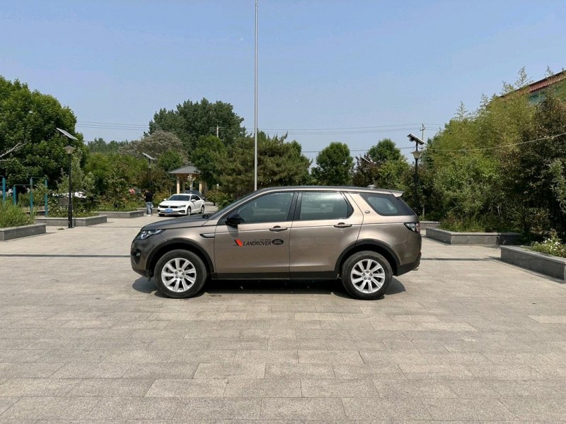 济南17年路虎发现神行6