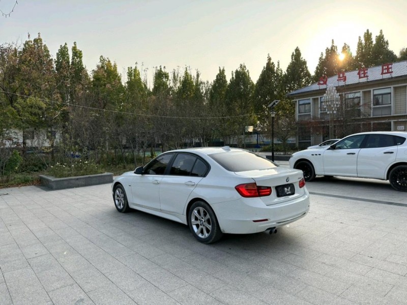 济南14年宝马3系8