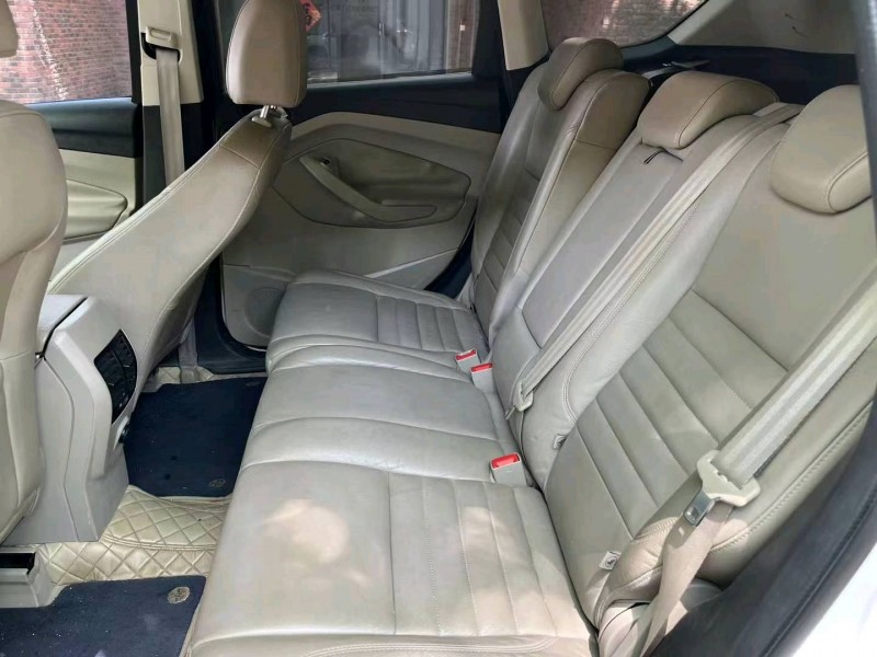 济南14年福特翼虎4