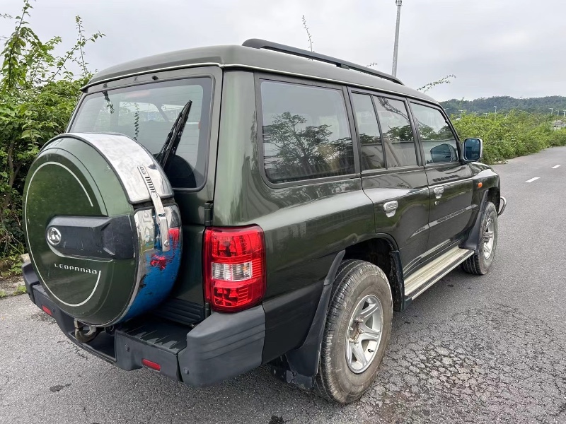東莞18年獵豹汽車Q67