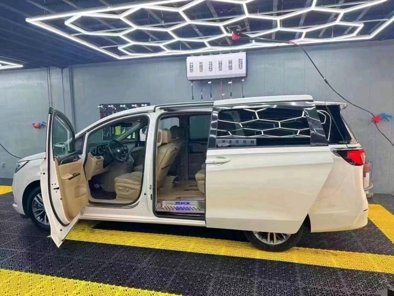 东营21年别克GL84