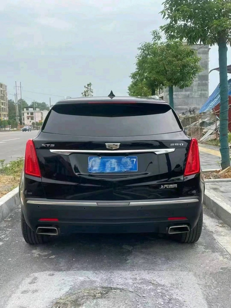 衡陽18年凱迪拉克XT59