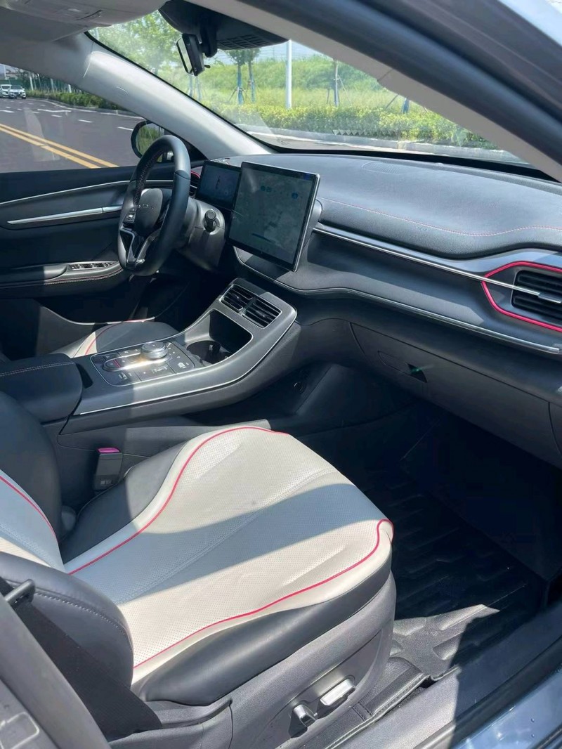 徐州22年比亚迪驱逐舰5