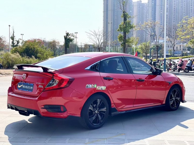 东莞21年本田思域8