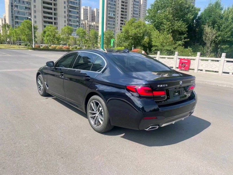 徐州22年宝马5系4