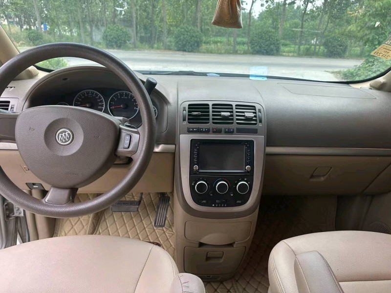 徐州14年别克GL84