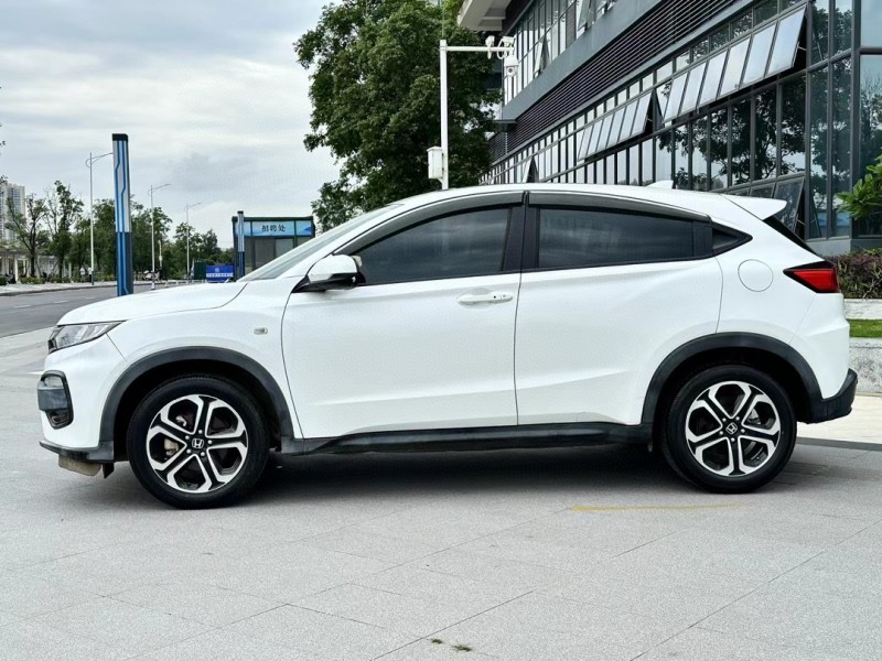 东莞17年本田XRV7