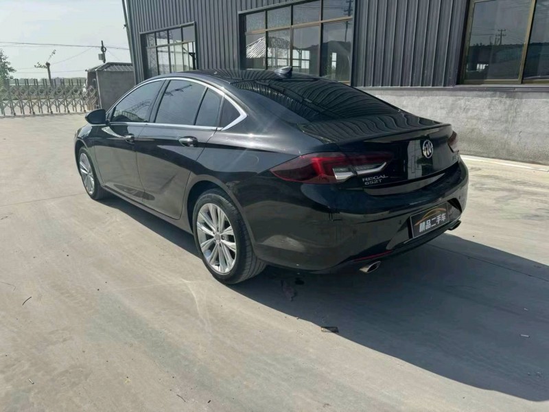 徐州22年别克君威6