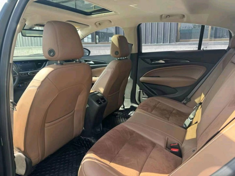 徐州22年别克君威8