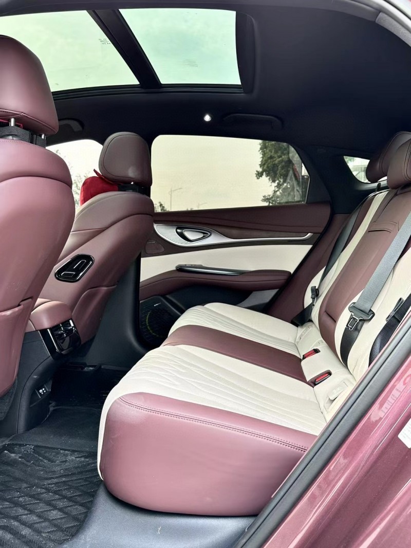 东莞23年比亚迪海豹5