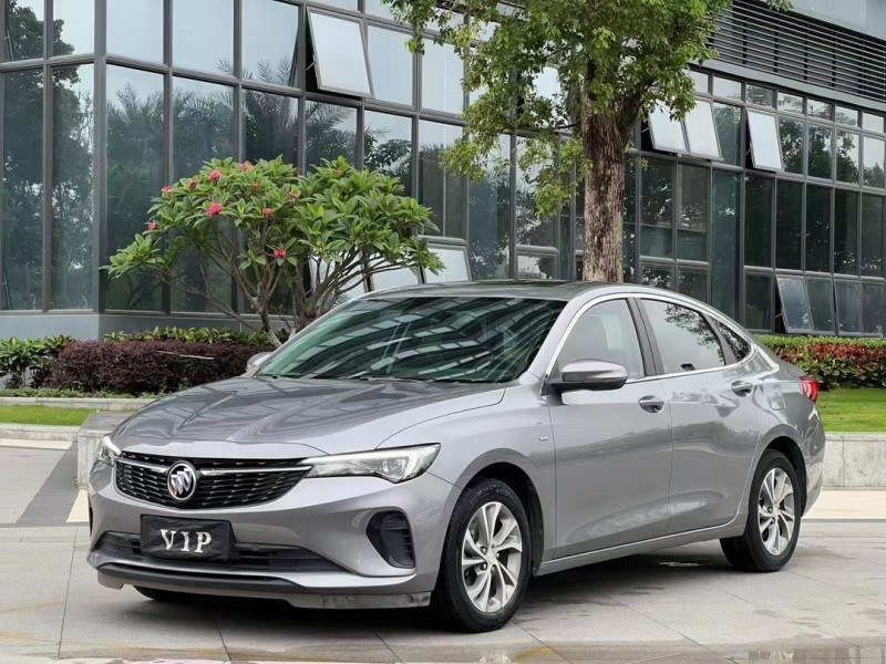 东莞22年别克威朗3