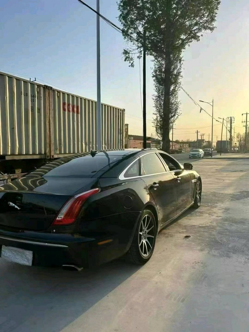 枣庄13年捷豹XJL9