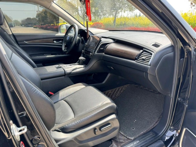 盐城18年本田冠道7