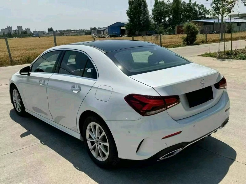 东营19年奔驰A7