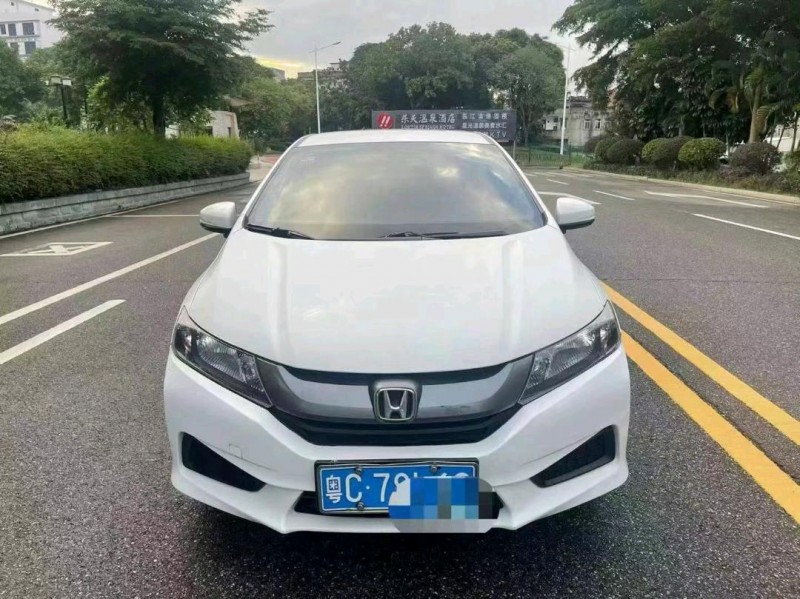 汕头18年本田锋范1