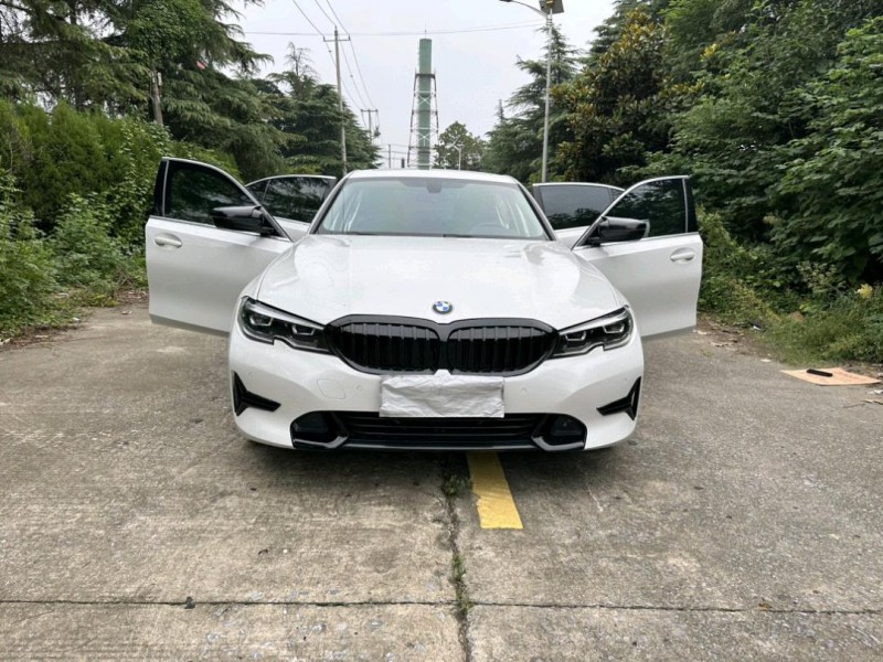 徐州19年宝马3系8