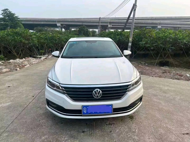 佛山19年大众朗逸1