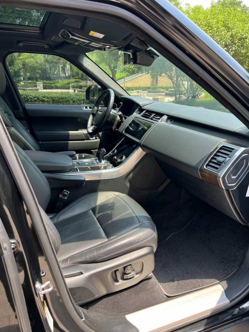 邢台18年路虎揽胜运动8