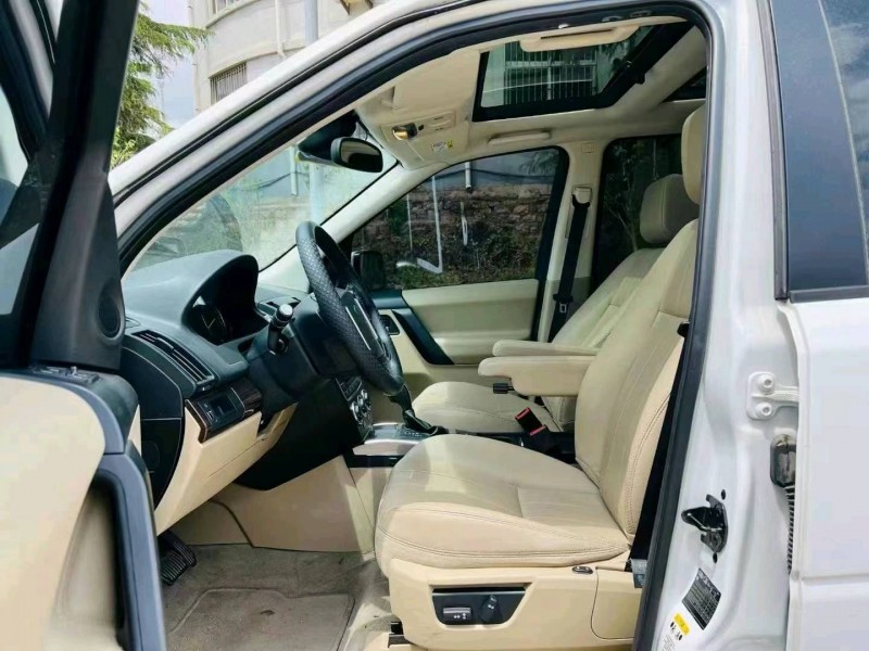 东营15年路虎神行者6