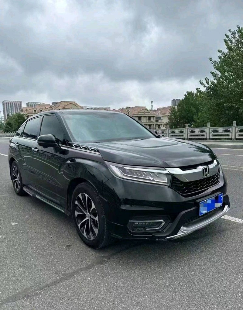 东营17年本田冠道2