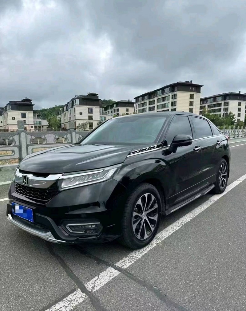 东营17年本田冠道3