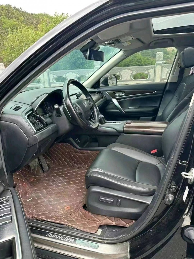 东营17年本田冠道8