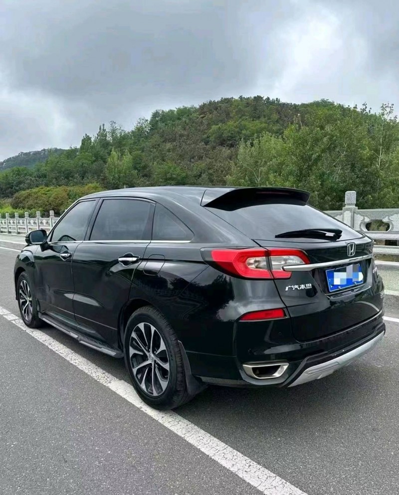 东营17年本田冠道9