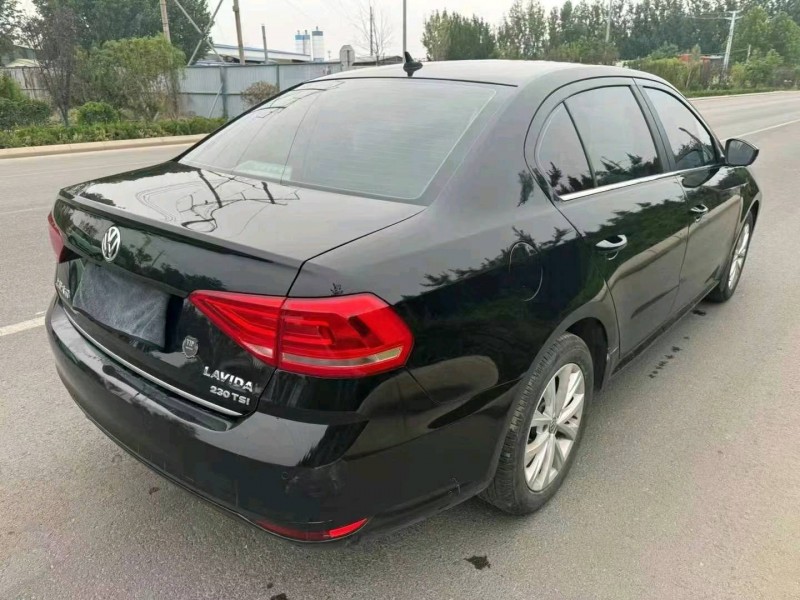 东营16年大众朗逸4