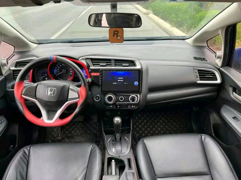 东营15年本田飞度7