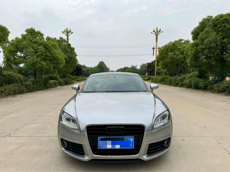 盐城11年奥迪TT1