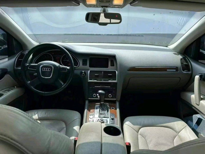 邢台10年奥迪Q75