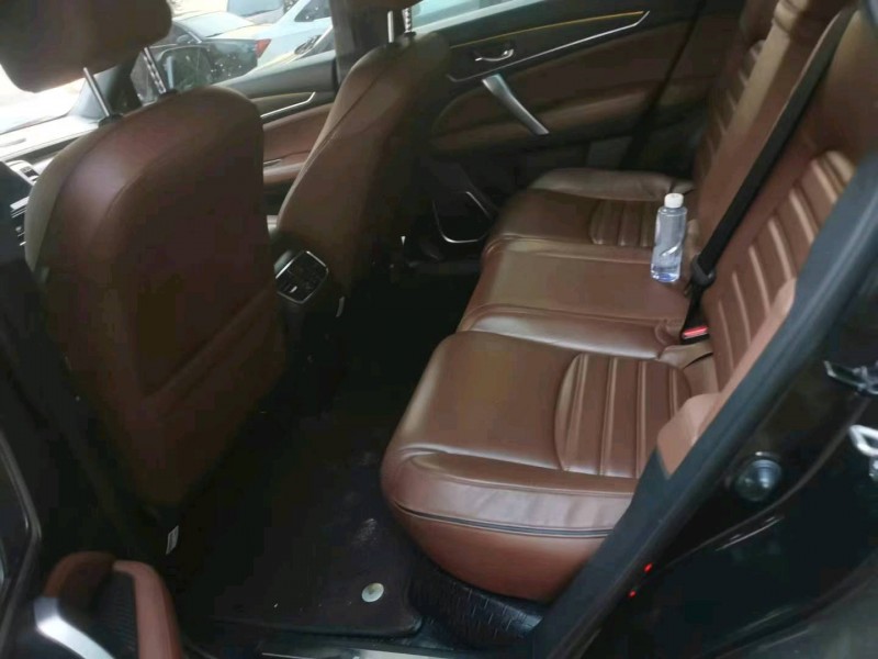 邢台18年本田URV4