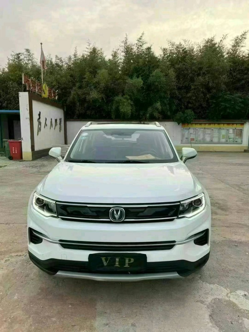 东营19年长安汽车CS351